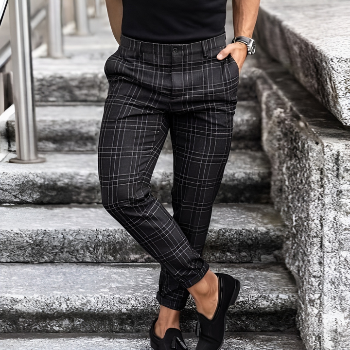 CAIUS - ELEGANT MEN'S SLIM FIT TROUSERS IN CHECKED PATTERN